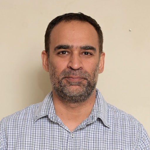 Portrait of invited speaker 4